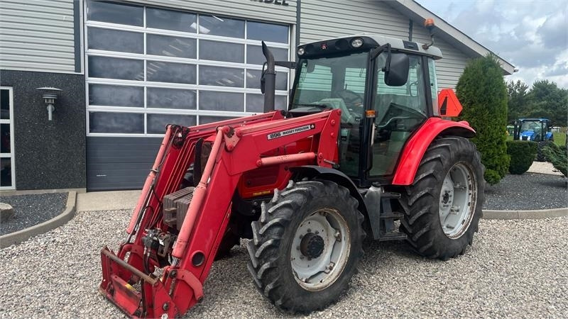 Massey Ferguson 5460 Med frontlæsser - Traktor: slika 2 Massey Ferguson 5460 Med frontlæsser - Traktor: slika 2