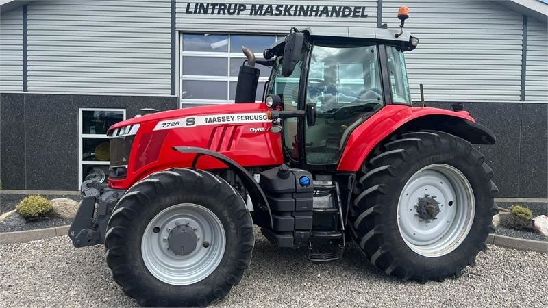 Massey Ferguson 7726 S DynaVT Med frontlift - Traktor: slika 1 Massey Ferguson 7726 S DynaVT Med frontlift - Traktor: slika 1