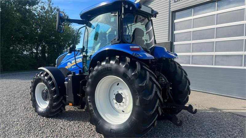 New Holland T6.165 AutoCommannd med frontlift - Traktor: slika 3 New Holland T6.165 AutoCommannd med frontlift - Traktor: slika 3