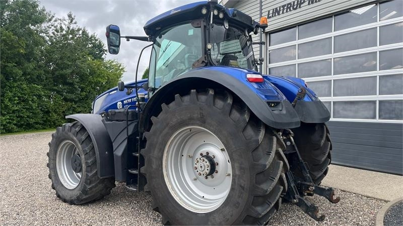 New Holland T7.315 Auto Command BluePower med frontlift - Traktor: slika 3 New Holland T7.315 Auto Command BluePower med frontlift - Traktor: slika 3
