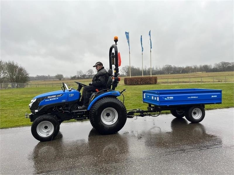 Solis 1,5 tons tipvogn - Mini traktor: slika 2 Solis 1,5 tons tipvogn - Mini traktor: slika 2