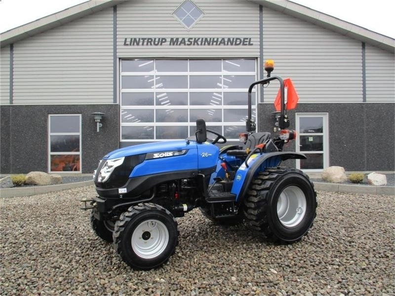 Solis 26 6+2 Gearmaskine med servostyring og industrihju - Mestni traktor: slika 1 Solis 26 6+2 Gearmaskine med servostyring og industrihju - Mestni traktor: slika 1