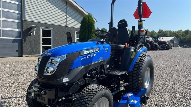 Solis 26 HST Hydrostat Turf hjul og klipperbord - Mestni traktor: slika 3 Solis 26 HST Hydrostat Turf hjul og klipperbord - Mestni traktor: slika 3
