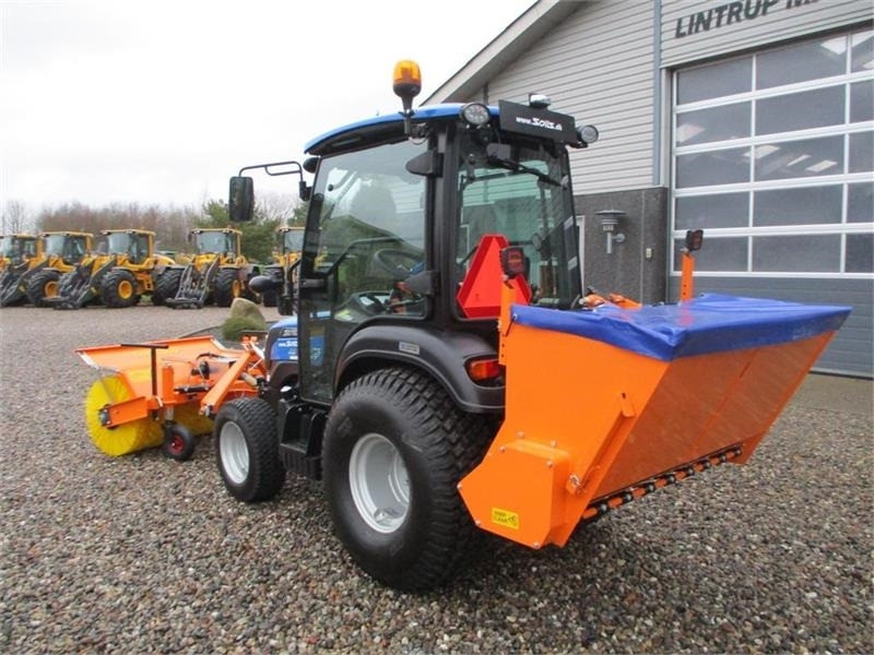 Solis 26 HST Snow Edition med frontlift, front PTO, Thyr - Traktor: slika 3 Solis 26 HST Snow Edition med frontlift, front PTO, Thyr - Traktor: slika 3