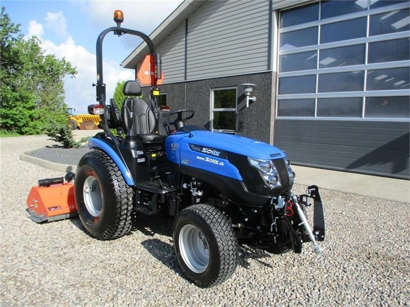 Solis 26 HST med Frontlift & FrontPTO - Mestni traktor: slika 4 Solis 26 HST med Frontlift & FrontPTO - Mestni traktor: slika 4
