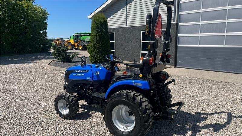 Solis H26 HST Hydrostat. Industrihjul - Mestni traktor: slika 3 Solis H26 HST Hydrostat. Industrihjul - Mestni traktor: slika 3