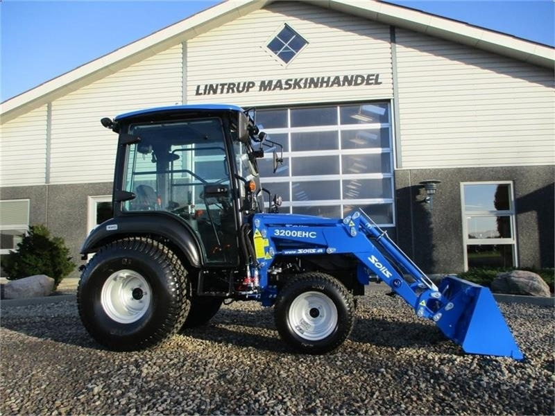 Solis H26 HST Med kabine, turf hjul og frontlæsser. - Mestni traktor: slika 5 Solis H26 HST Med kabine, turf hjul og frontlæsser. - Mestni traktor: slika 5