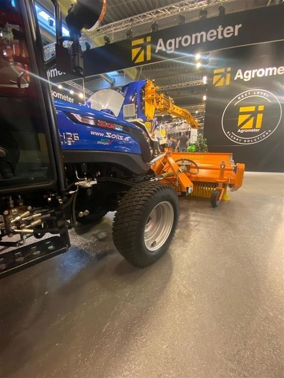 Traktor Solis H26 HST SnowEdition med Thyregod TK 1600 kost på: slika 8