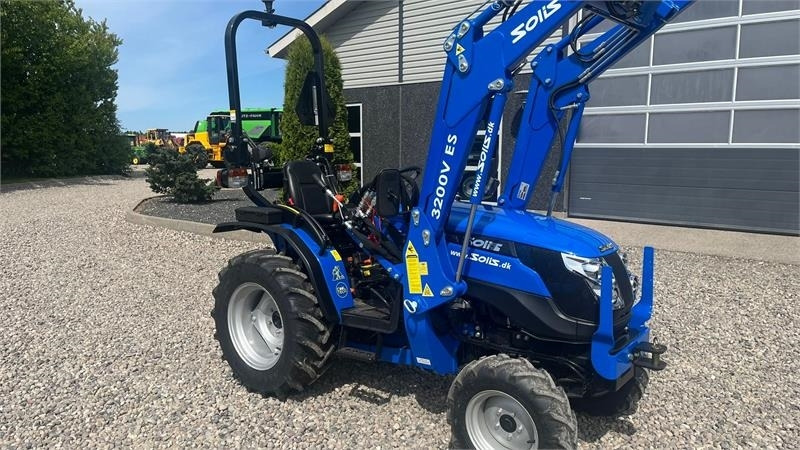 Mestni traktor Solis S26 6+2 gearmaskine med Fuldhydraulisk frontlæsser: slika 20