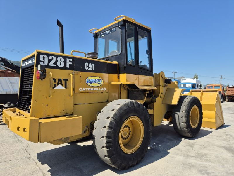 Caterpillar CAT 928F - Kolesni nakladalec: slika 1 Caterpillar CAT 928F - Kolesni nakladalec: slika 1