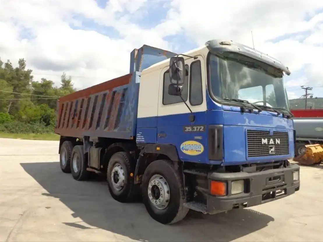 MAN 33.372 MAN 35.372 8X4 Kipper -Airco - Tovornjak prekucnik: slika 2 MAN 33.372 MAN 35.372 8X4 Kipper -Airco - Tovornjak prekucnik: slika 2