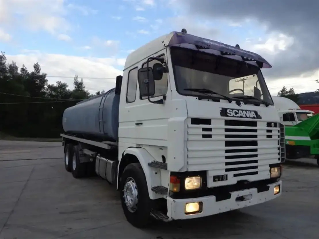 Scania R143-470 V8 Scania R143HL .470 6X2 Diesel/OIL Tank - Tovornjak cisterna: slika 1 Scania R143-470 V8 Scania R143HL .470 6X2 Diesel/OIL Tank - Tovornjak cisterna: slika 1