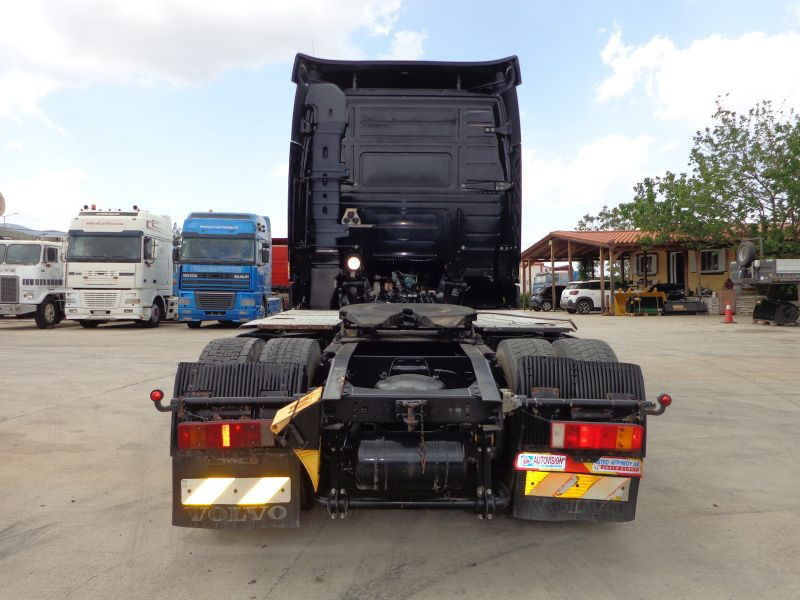Volvo FH 16.520 Volvo FH16.520 4X2 Globetrotter /KIP Hydraulic - Vlačilec: slika 5 Volvo FH 16.520 Volvo FH16.520 4X2 Globetrotter /KIP Hydraulic - Vlačilec: slika 5