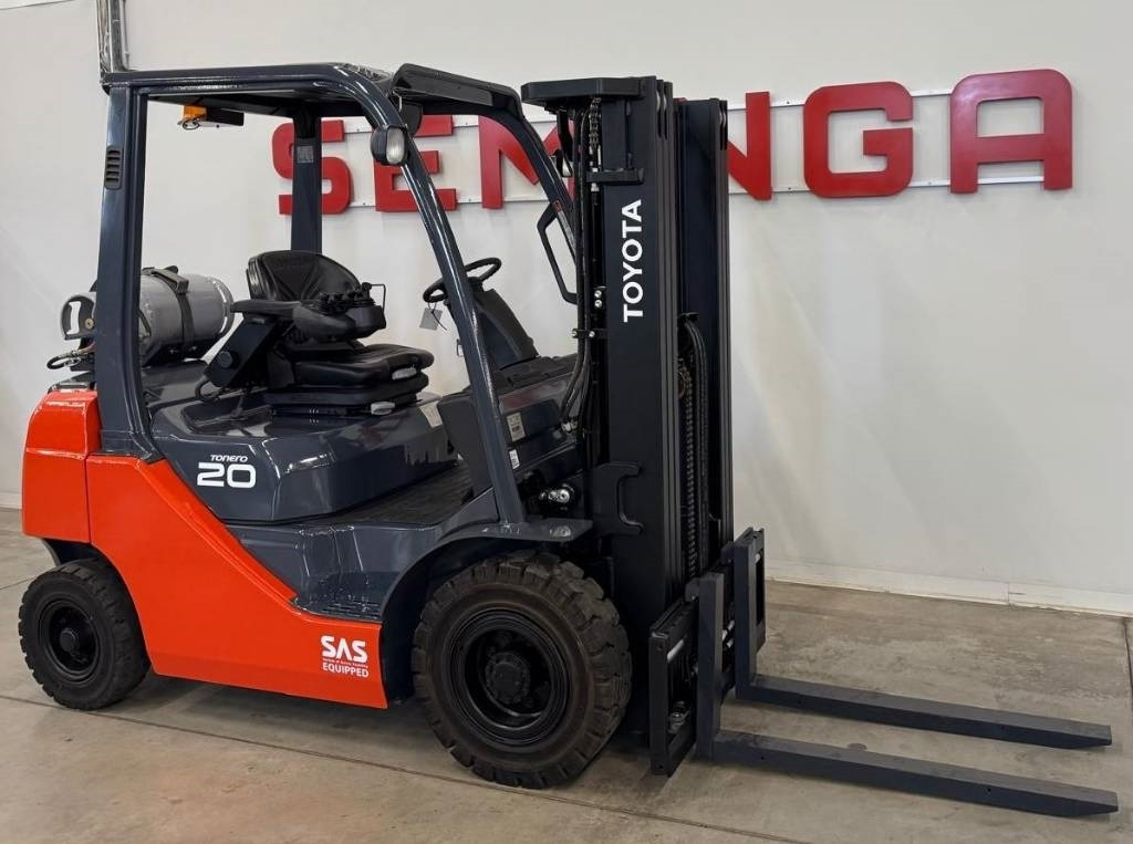 Plinski viličar Toyota 10789 - 06-8FG20F: slika 1