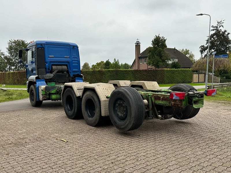 MAN TGA 35.480 8x4!!TRIPLE CHASSIS!! - Tovornjak-šasija: slika 5 MAN TGA 35.480 8x4!!TRIPLE CHASSIS!! - Tovornjak-šasija: slika 5