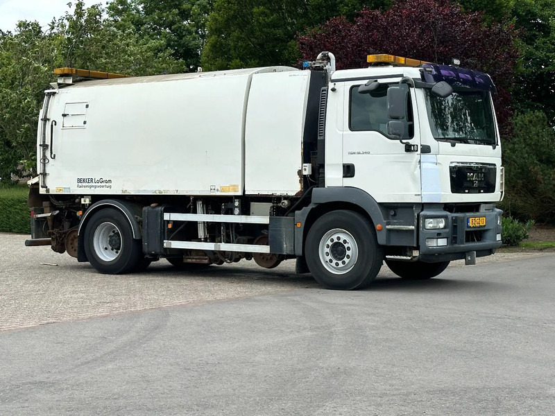 MAN TGM 18.340 BEKKER LaGram/FAUN RAIL SWEEPER/Eisenbahn Reiniger - Vozilo za pometanje: slika 2 MAN TGM 18.340 BEKKER LaGram/FAUN RAIL SWEEPER/Eisenbahn Reiniger - Vozilo za pometanje: slika 2