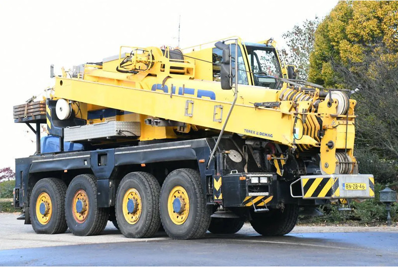 Terex-Demag AC60 CITY CLASS! Double cab!!8X8!! - Avtodvigalo za vse namene: slika 2 Terex-Demag AC60 CITY CLASS! Double cab!!8X8!! - Avtodvigalo za vse namene: slika 2
