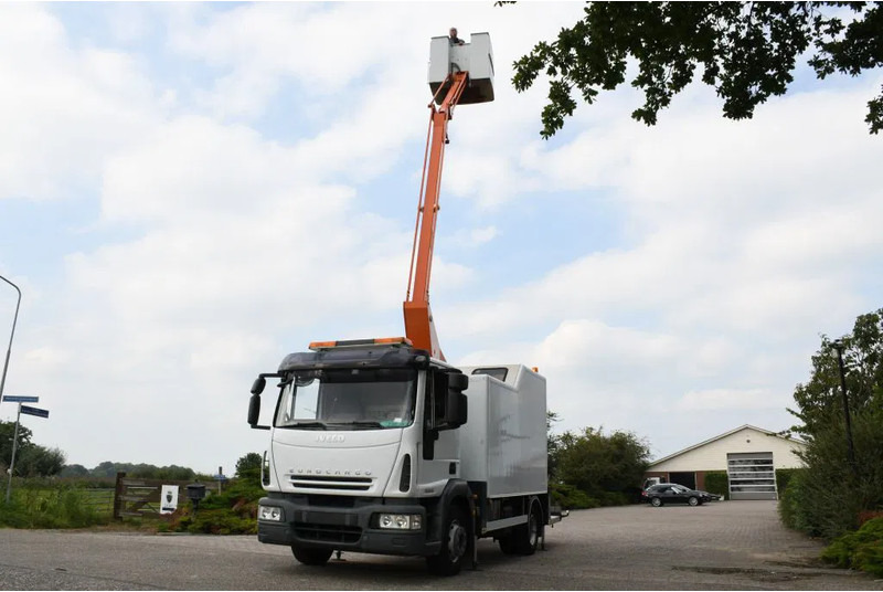 Iveco EuroCargo 120 E18!! ARBEITSBUHNE/SKYWORKER/HOOGWERKER!!EURO5!! CUSTERS!! - Tovornjak: slika 3 Iveco EuroCargo 120 E18!! ARBEITSBUHNE/SKYWORKER/HOOGWERKER!!EURO5!! CUSTERS!! - Tovornjak: slika 3