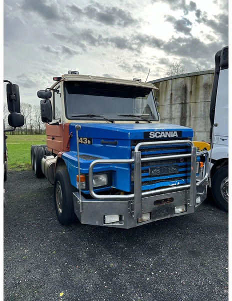 Scania T143-450 V8 HAUBER/NEUS/TORPEDO - Vlačilec: slika 1 Scania T143-450 V8 HAUBER/NEUS/TORPEDO - Vlačilec: slika 1