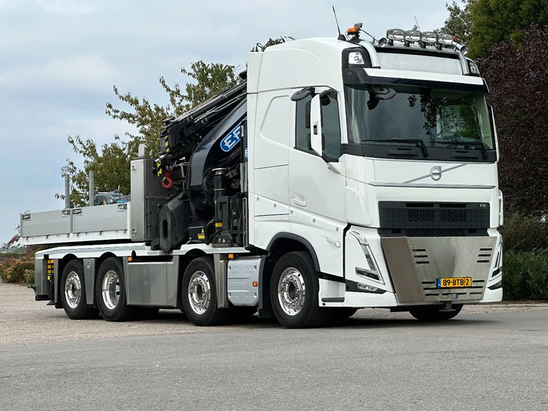 Volvo FH 550 TRUCK/TRACTOR! EFFER 140tm!!!!44dkm!!JIB/LIER/WINCH!!TOP!!ROOF/DACH/MONTAGE!!MANUTENTION!! CRANE!!GRUE!! - Vlačilec: slika 2 Volvo FH 550 TRUCK/TRACTOR! EFFER 140tm!!!!44dkm!!JIB/LIER/WINCH!!TOP!!ROOF/DACH/MONTAGE!!MANUTENTION!! CRANE!!GRUE!! - Vlačilec: slika 2