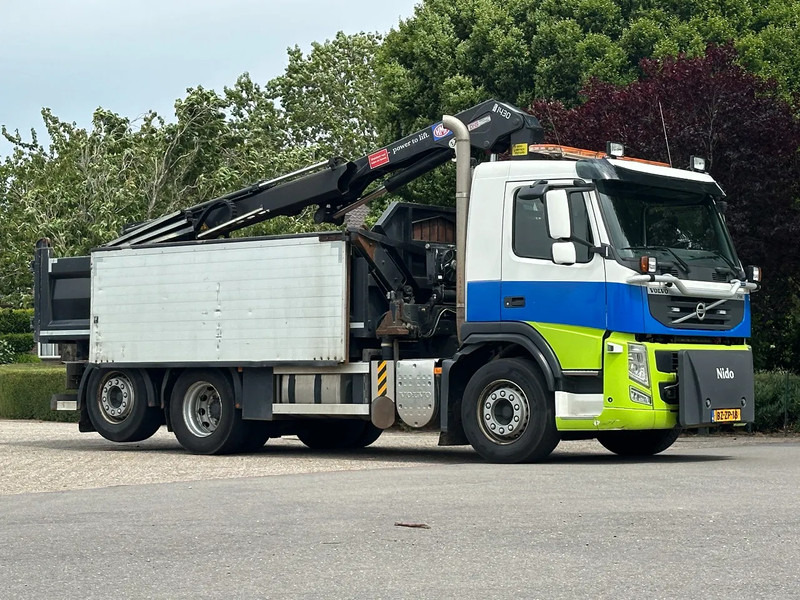 Volvo FM 330 186dkm! !!6X2!!Kraan/KIPPER!!RADIO REMOTE! EX-GEMEENTE/KOMMUNAL! - Tovornjak prekucnik, Tovornjak z dvigalom: slika 2 Volvo FM 330 186dkm! !!6X2!!Kraan/KIPPER!!RADIO REMOTE! EX-GEMEENTE/KOMMUNAL! - Tovornjak prekucnik, Tovornjak z dvigalom: slika 2