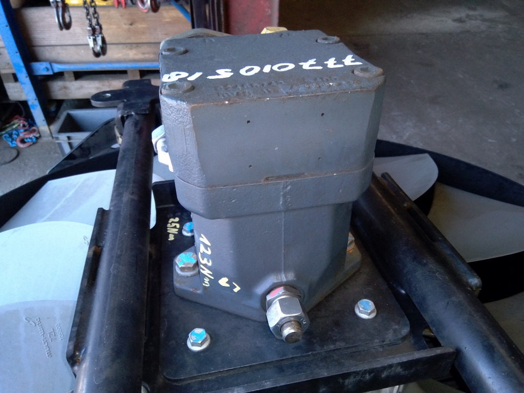 Bomag 05802664 - - Hidravlični motor za Gradbeni stroj: slika 4 Bomag 05802664 - - Hidravlični motor za Gradbeni stroj: slika 4