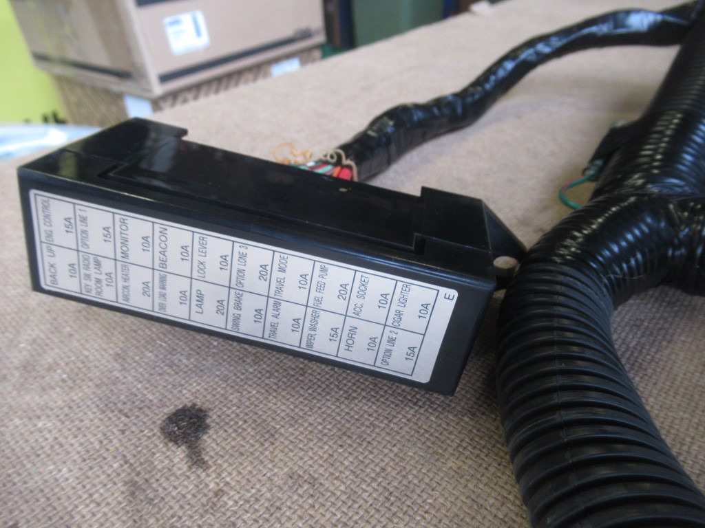 Nov Kabli/ Žični kabel za Gradbeni stroj Case KAR10360 -: slika 7