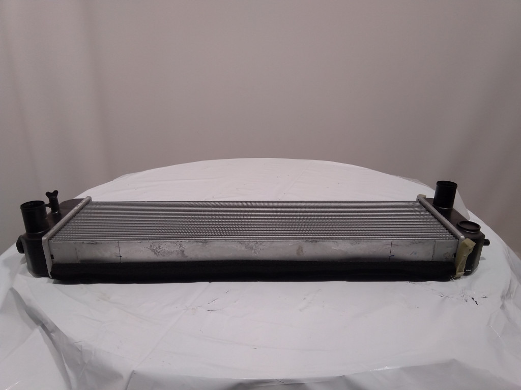 Case KMH13722 - KMH13724 - Hladilnik motorja za Gradbeni stroj: slika 1 Case KMH13722 - KMH13724 - Hladilnik motorja za Gradbeni stroj: slika 1