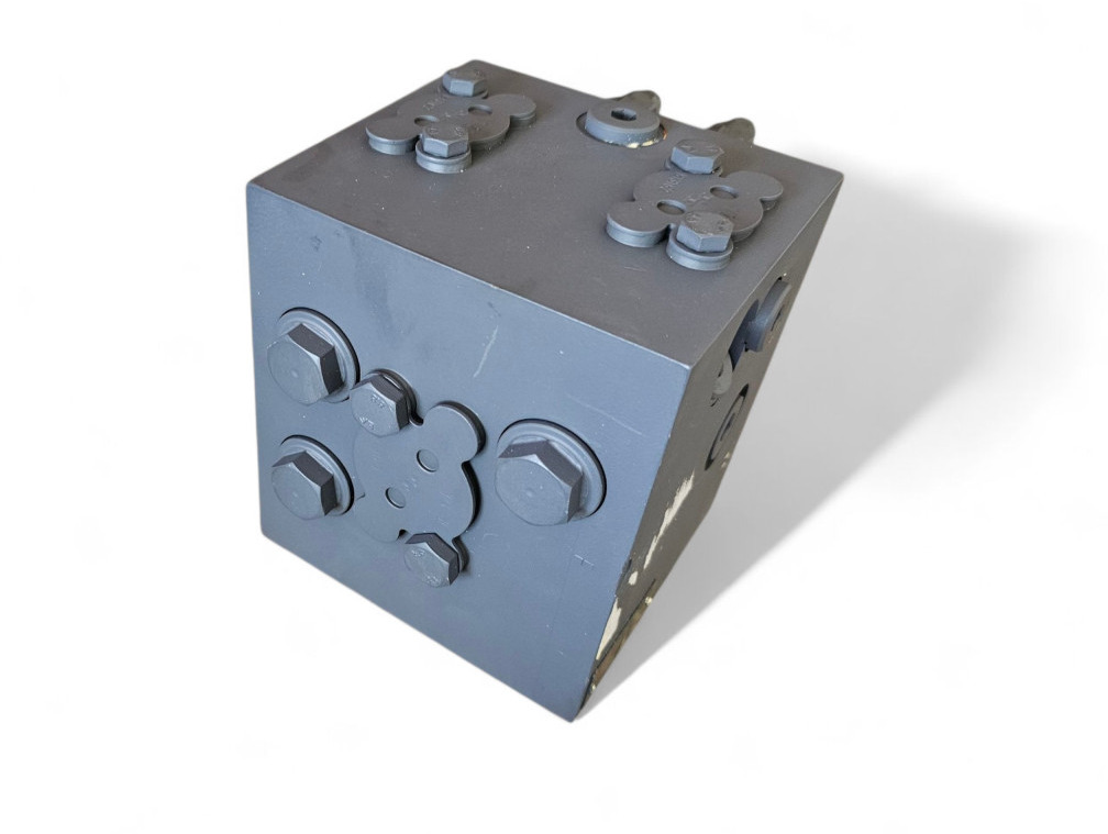 Case ND136679 - 4-9540000178 - Hidravlični ventil za Gradbeni stroj: slika 3 Case ND136679 - 4-9540000178 - Hidravlični ventil za Gradbeni stroj: slika 3