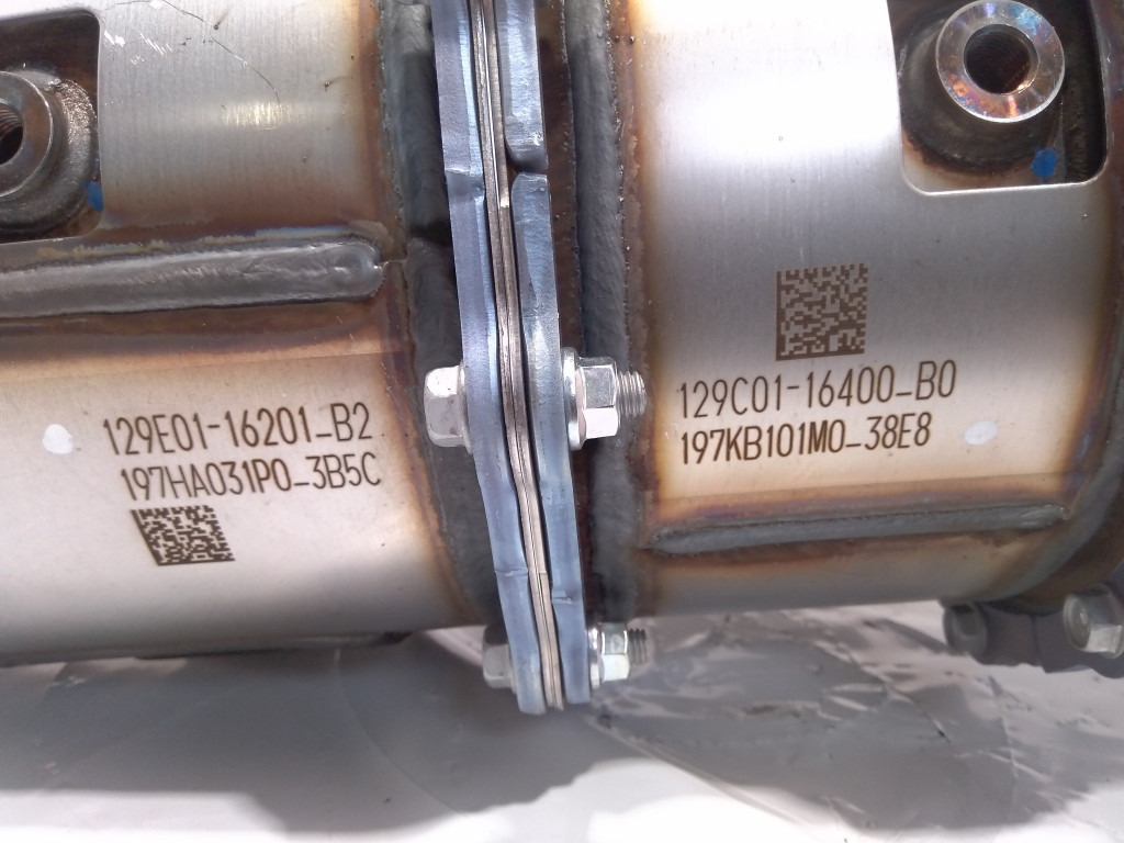Case VV129E3016070 - 51548088 - AdBlue rezervoar za Kmetijski stroj: slika 4 Case VV129E3016070 - 51548088 - AdBlue rezervoar za Kmetijski stroj: slika 4