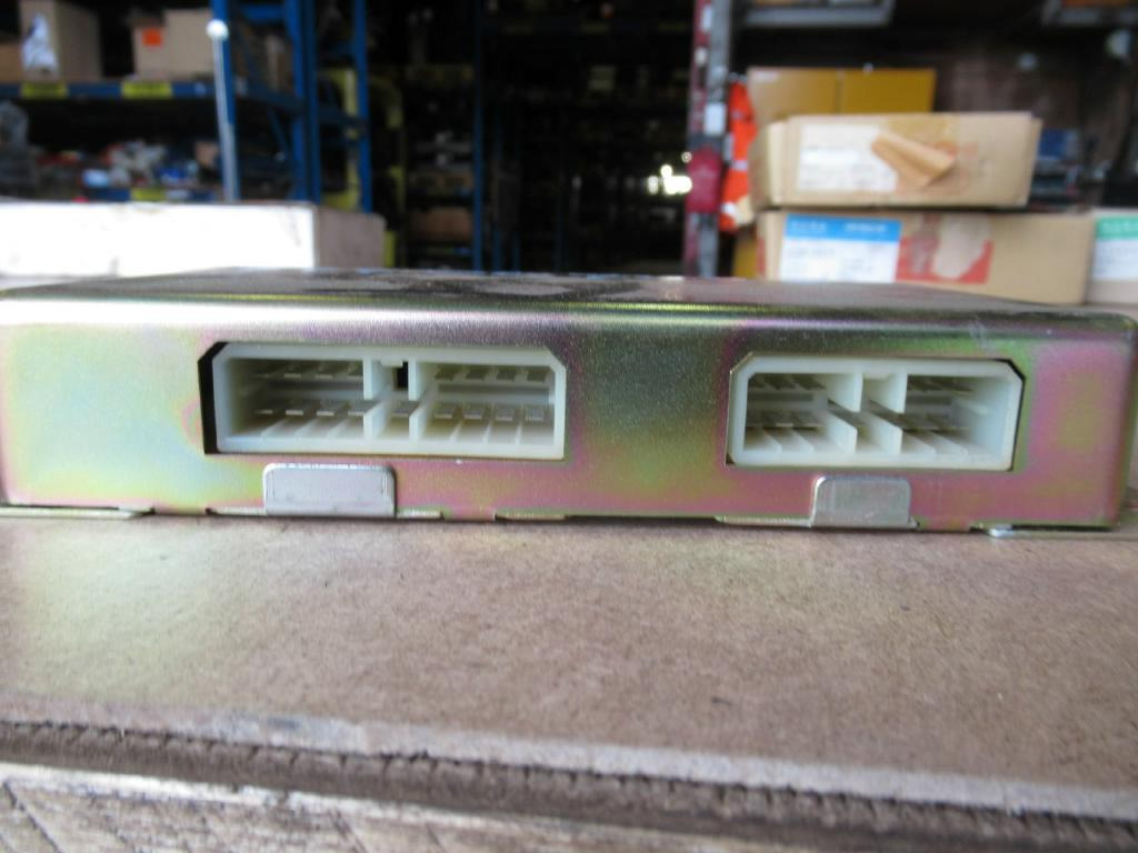Hitachi 4129244 - - ECU za Gradbeni stroj: slika 2 Hitachi 4129244 - - ECU za Gradbeni stroj: slika 2