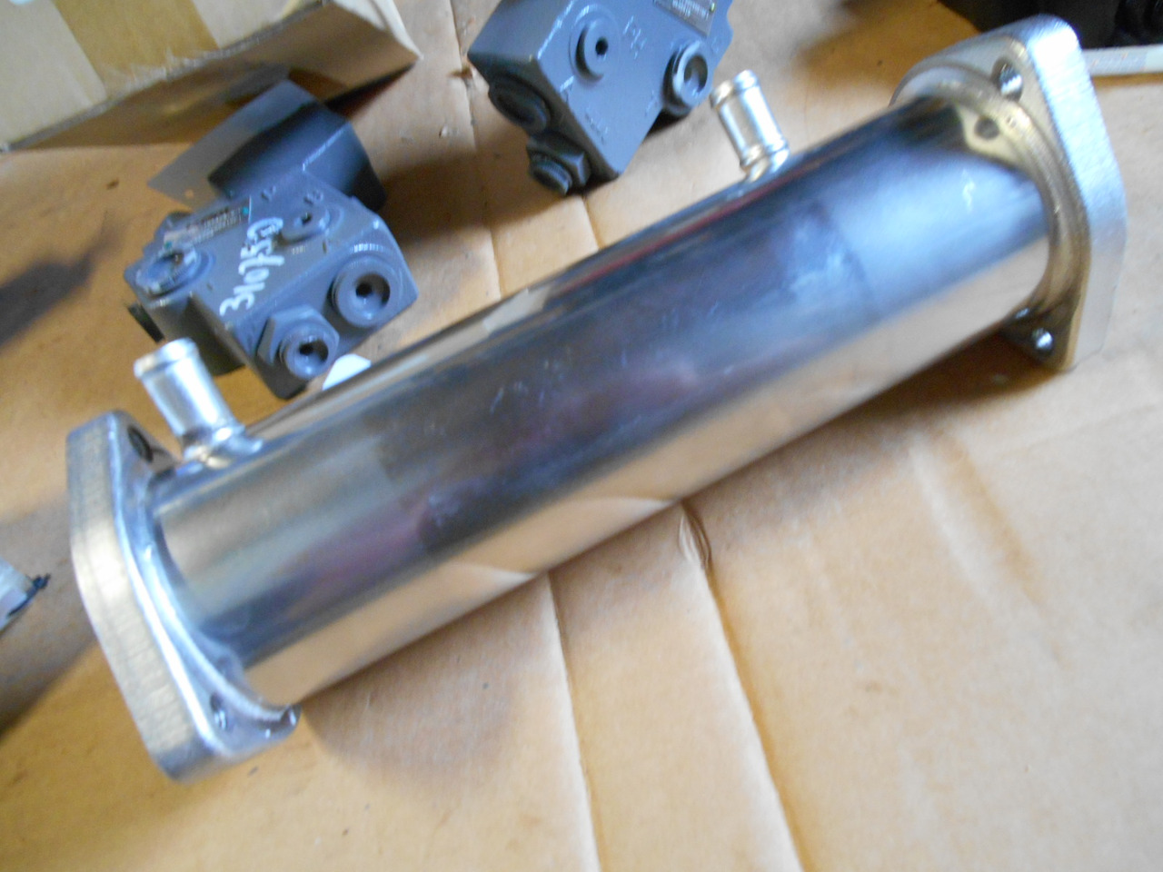 Hitachi 8980281121 - EGR hladilnik za Kmetijski stroj: slika 5 Hitachi 8980281121 - EGR hladilnik za Kmetijski stroj: slika 5