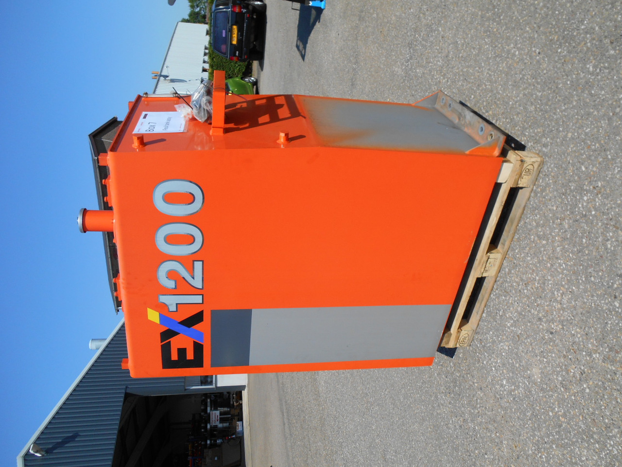 Hitachi 927877 - 9278777 - Rezervoar za gorivo za Gradbeni stroj: slika 5 Hitachi 927877 - 9278777 - Rezervoar za gorivo za Gradbeni stroj: slika 5