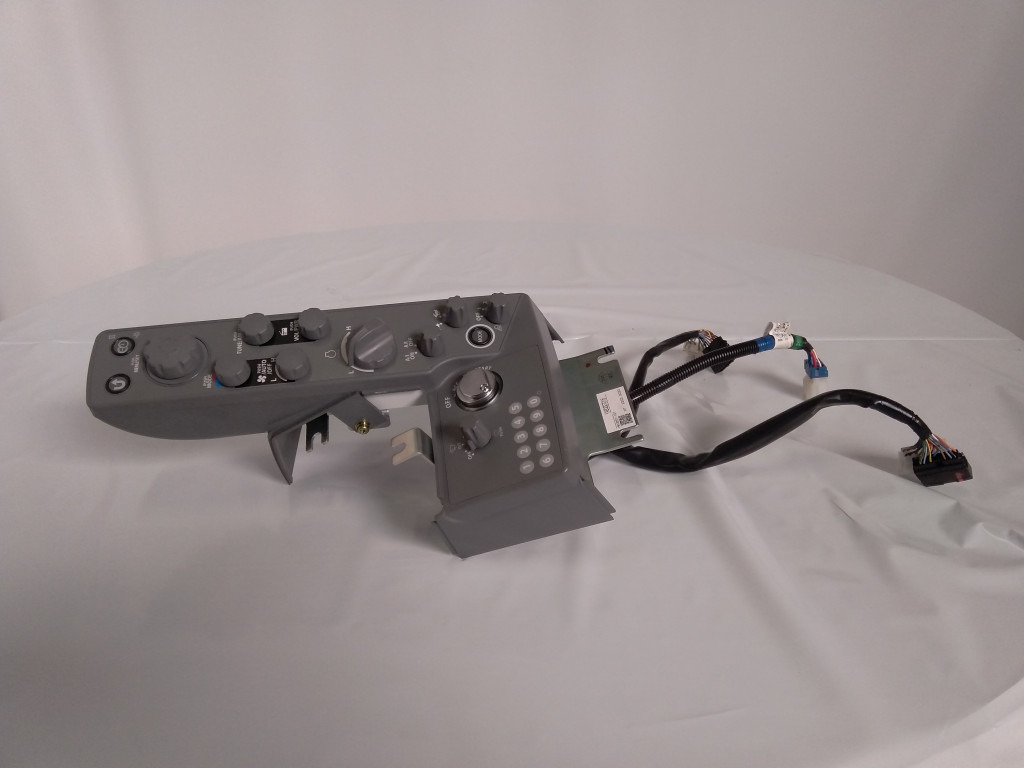 Hitachi 9315463 - 4705920 - Armaturna plošča za Gradbeni stroj: slika 1 Hitachi 9315463 - 4705920 - Armaturna plošča za Gradbeni stroj: slika 1