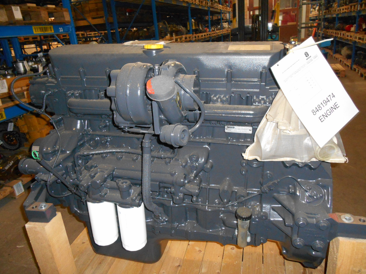 New Holland AG / Combines 84819474 - 504082365 - Motor za Gradbeni stroj: slika 1 New Holland AG / Combines 84819474 - 504082365 - Motor za Gradbeni stroj: slika 1
