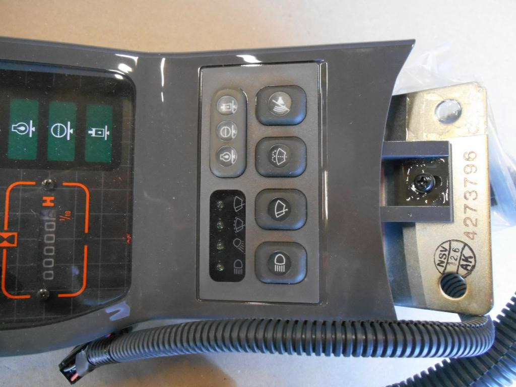 New Holland Kobelco 71451208 - - Armaturna plošča za Gradbeni stroj: slika 5 New Holland Kobelco 71451208 - - Armaturna plošča za Gradbeni stroj: slika 5