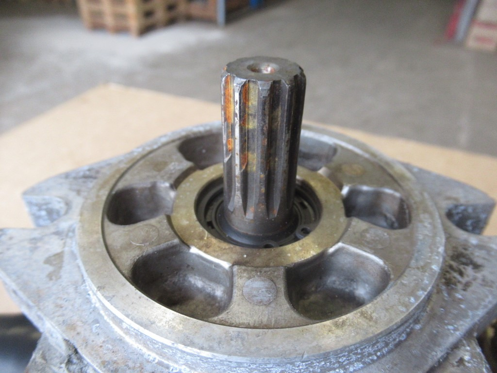 Zexel 307012-3610 - - Hidravlična črpalka za Gradbeni stroj: slika 3 Zexel 307012-3610 - - Hidravlična črpalka za Gradbeni stroj: slika 3