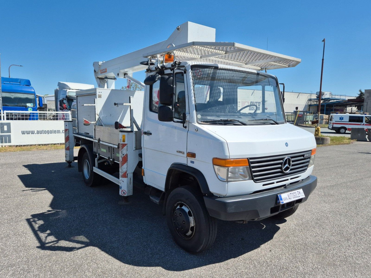 Mercedes-Benz Vario 816 work platform - Dvižna ploščad montirana na tovornjak: slika 2 Mercedes-Benz Vario 816 work platform - Dvižna ploščad montirana na tovornjak: slika 2