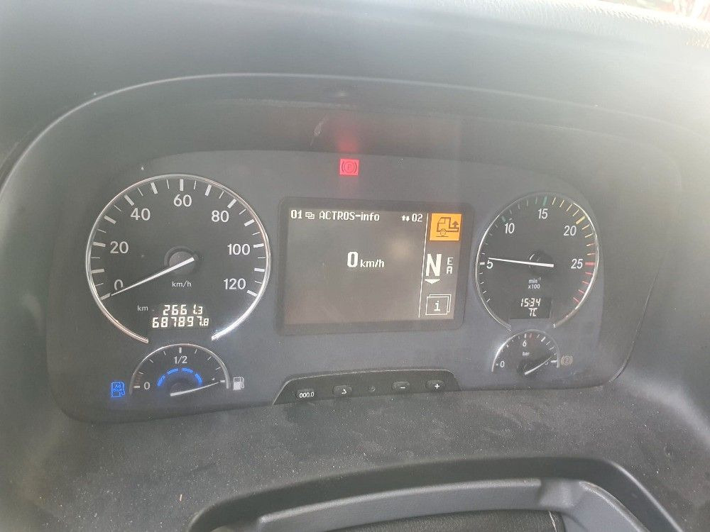 Mercedes-Benz Actros 1844 - Vlačilec: slika 5 Mercedes-Benz Actros 1844 - Vlačilec: slika 5