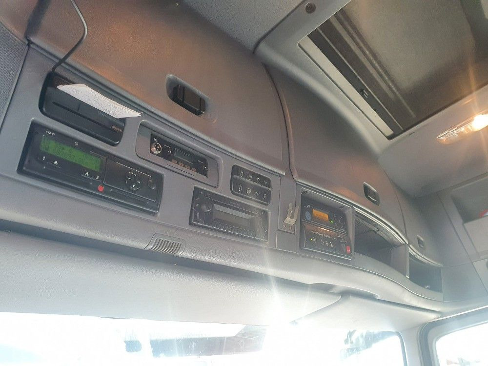 Mercedes-Benz Actros 1844 - Vlačilec: slika 4 Mercedes-Benz Actros 1844 - Vlačilec: slika 4