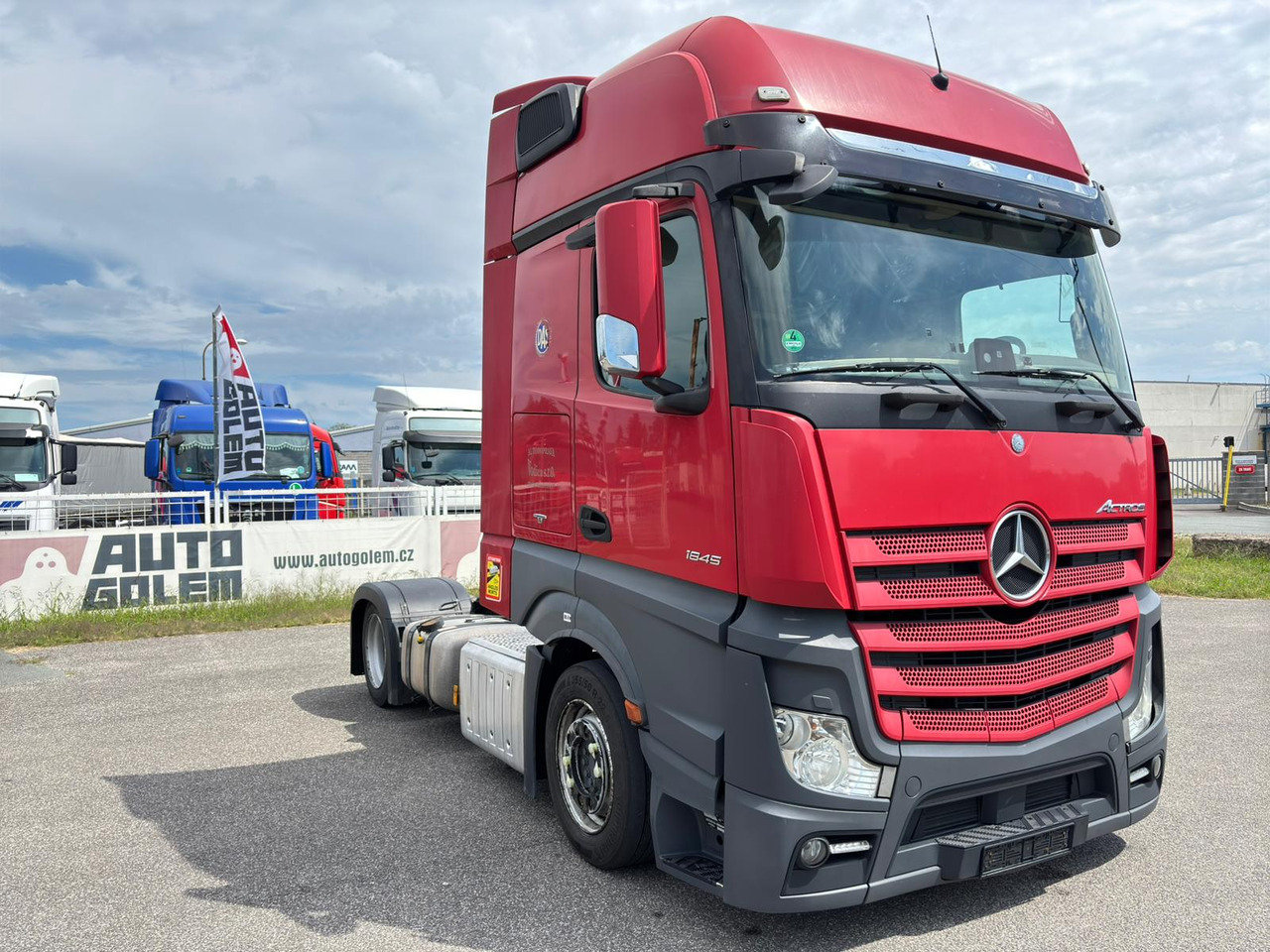 Mercedes-Benz Actros 1845 - Vlačilec: slika 2 Mercedes-Benz Actros 1845 - Vlačilec: slika 2