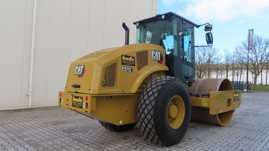 Caterpillar CS13 - Kompaktor: slika 2 Caterpillar CS13 - Kompaktor: slika 2