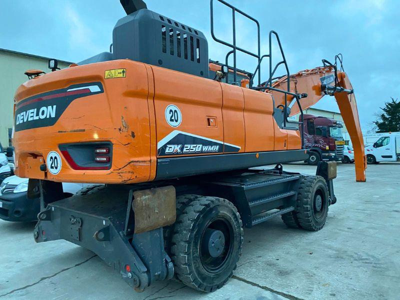 Doosan DX 250 W - Bager na kolesih: slika 3 Doosan DX 250 W - Bager na kolesih: slika 3