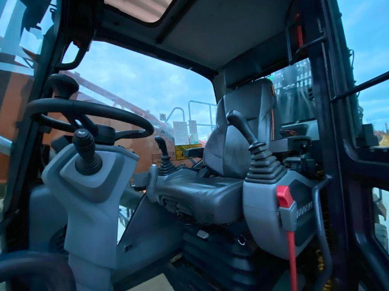 Doosan DX 250 W - Bager na kolesih: slika 5 Doosan DX 250 W - Bager na kolesih: slika 5