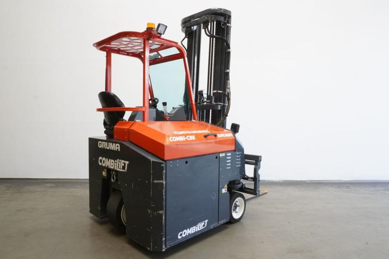 Combilift CBE3000 - 4-potni viličar s pomičnim teleskopom: slika 2 Combilift CBE3000 - 4-potni viličar s pomičnim teleskopom: slika 2