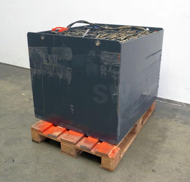 GRUMA 80 Volt 5 PzS 775 Ah - Akumulator: slika 2 GRUMA 80 Volt 5 PzS 775 Ah - Akumulator: slika 2
