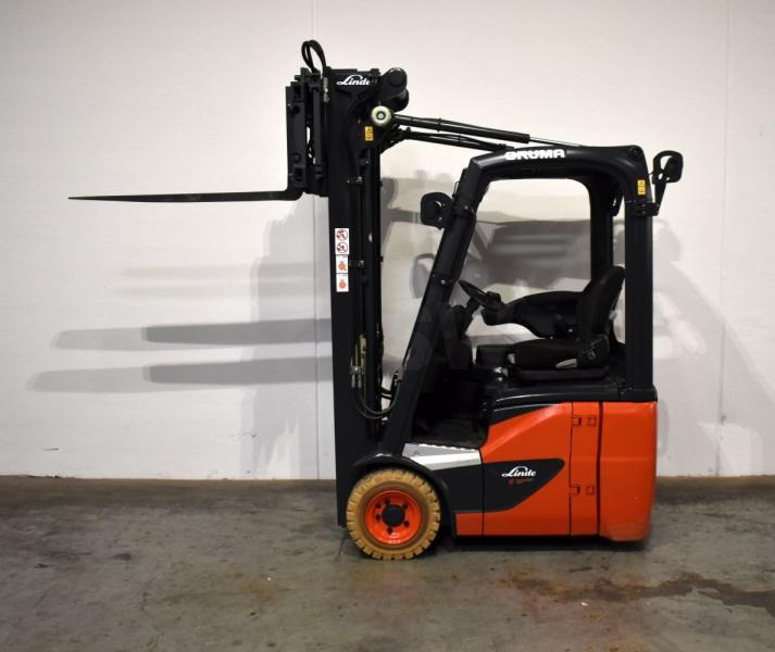 Linde E 12 EVO 386-02 - Električni viličar: slika 4 Linde E 12 EVO 386-02 - Električni viličar: slika 4