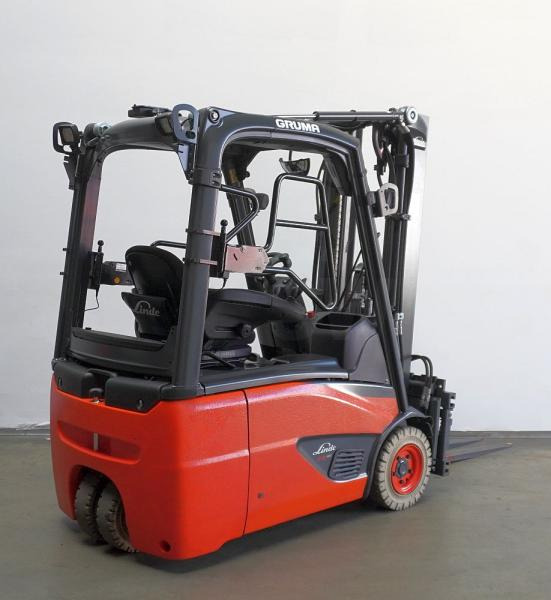 Linde E 16 EVO 386-02 - Električni viličar: slika 2 Linde E 16 EVO 386-02 - Električni viličar: slika 2