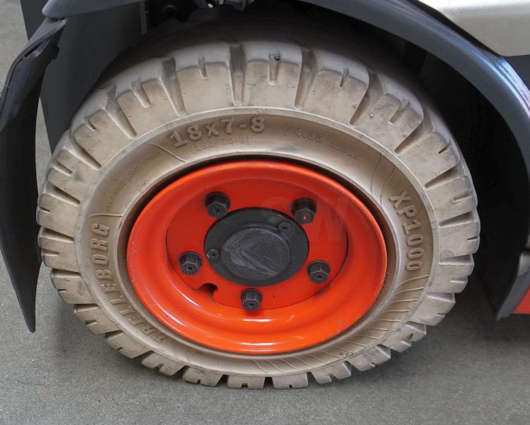 Linde E 16 EVO 386-02 - Električni viličar: slika 2 Linde E 16 EVO 386-02 - Električni viličar: slika 2