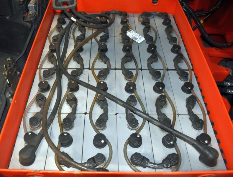 Linde E 18 PH EVO 386-02 - Električni viličar: slika 5 Linde E 18 PH EVO 386-02 - Električni viličar: slika 5